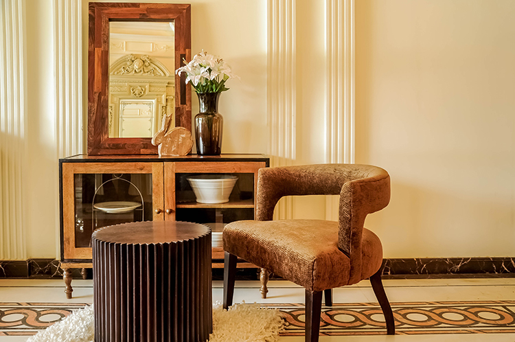 240816_a-coffee-table