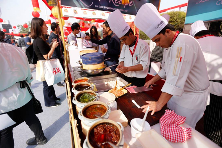 Photo source: Asian Hawkers Market