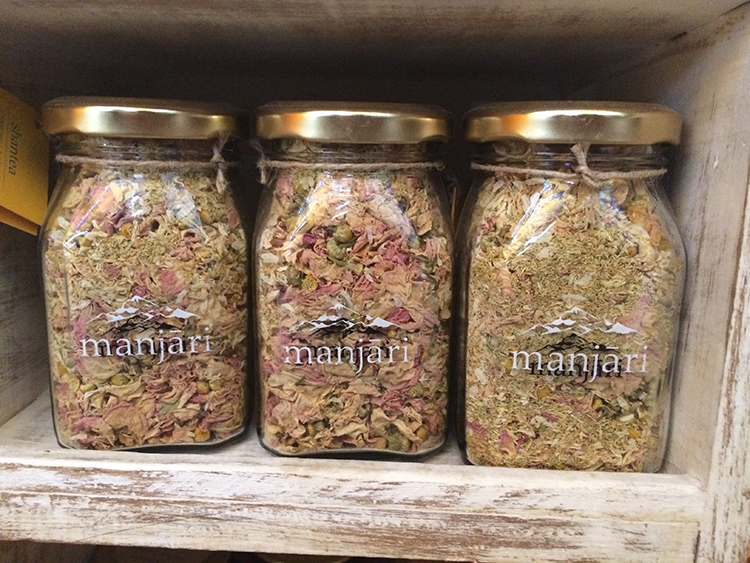 211016_rose-chamomile-tea