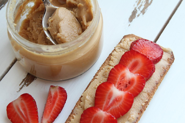 Good Rosta Winter Is Coming: 4 Snacks From Rostaa To Survive The Long Night