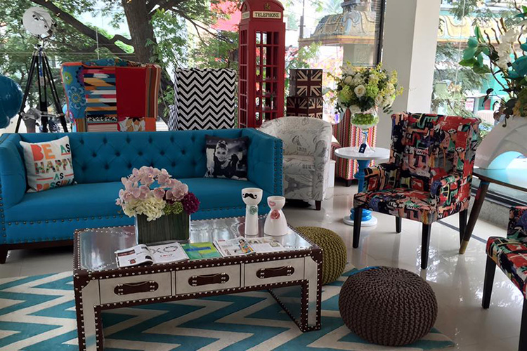 Guide To 100 Feet Road Indiranagar LBB, Bangalore