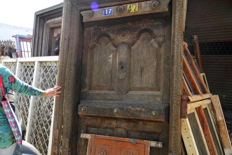 We May Never Get Enough Of Cheap Antique Furniture With How Much In Demand It Is These Days And Yay We Found More In Bamboo Bazaar In Shivajinagar We May Never Get Enough Of Cheap Antique Furniture With How Much In Demand It Is These Days And Yay We Found More In Bamboo Bazaar In Shivajinagar